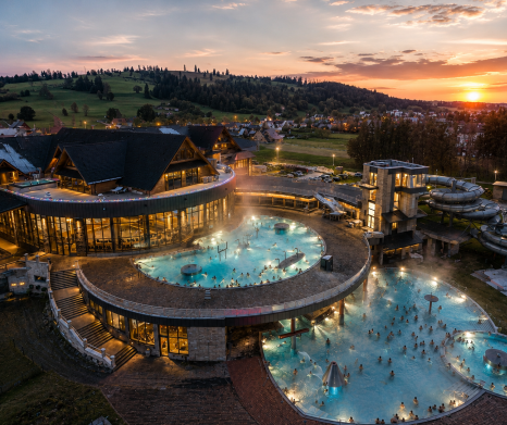 From Krakow: Zakopane Day Trip with Thermal Pools &amp; Gubałówka Funicular Ride